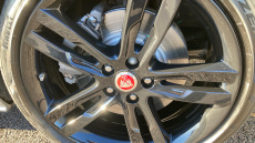 Jaguar XE 2.0 D200 R-Dynamic SE 4dr Auto Diesel Saloon